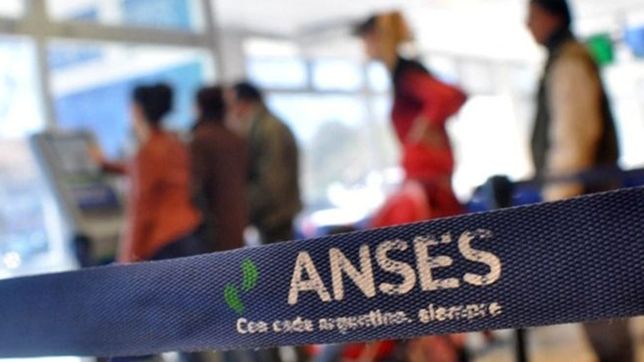 anses: quienes podran inscribirse para cobrar el bono de $18.000 en mayo y junio