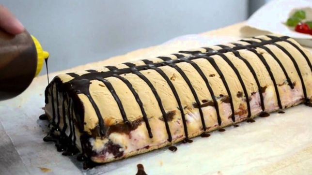 entraron a el gustito, se robaron la recaudacion y se llevaron el postre