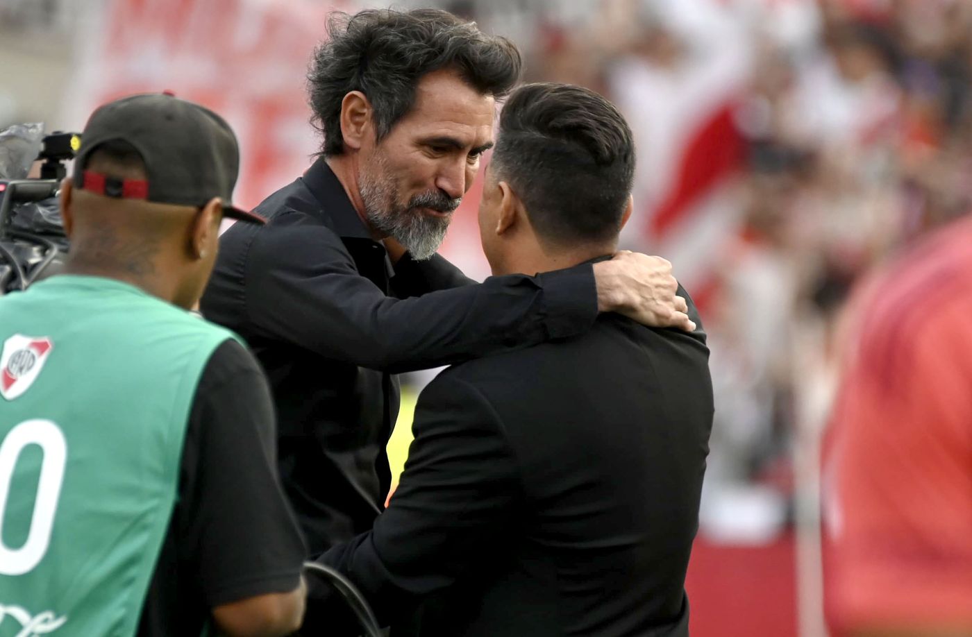 Estudiantes River Eduardo Domínguez Marcelo Gallardo.JPG