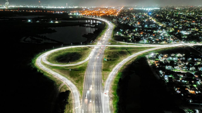 terminaron las obras en la nueva bajada de la autopista y sera abierta al transito