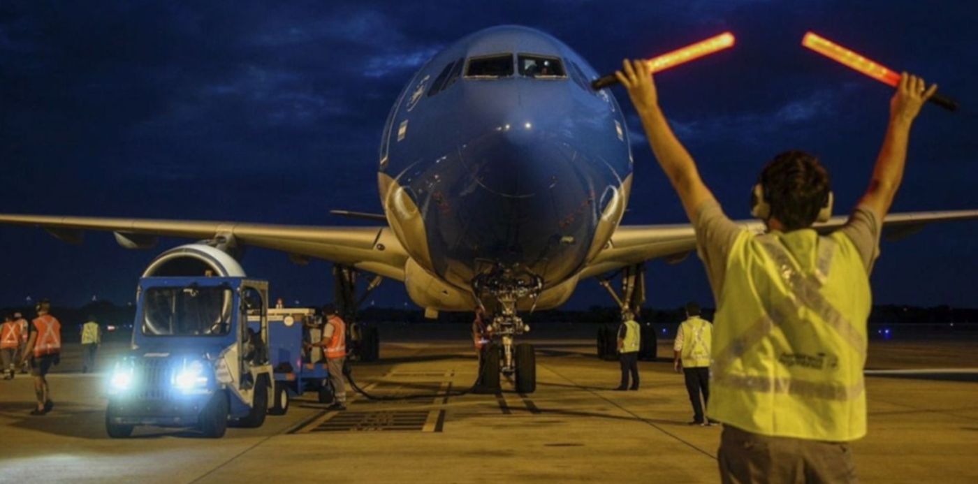 avión aerolíneas vacunas