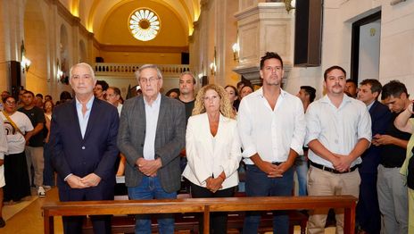 Con la presencia de Alak, La Plata homenajeó a Perón a 80 años de su primera victoria electoral Con la presencia de Alak, La Plata homenajeó a Perón a 80 años de su primera victoria electoral