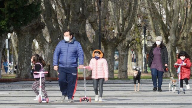 la advertencia de kreplak sobre la aparicion de nuevas variantes de omicron en invierno