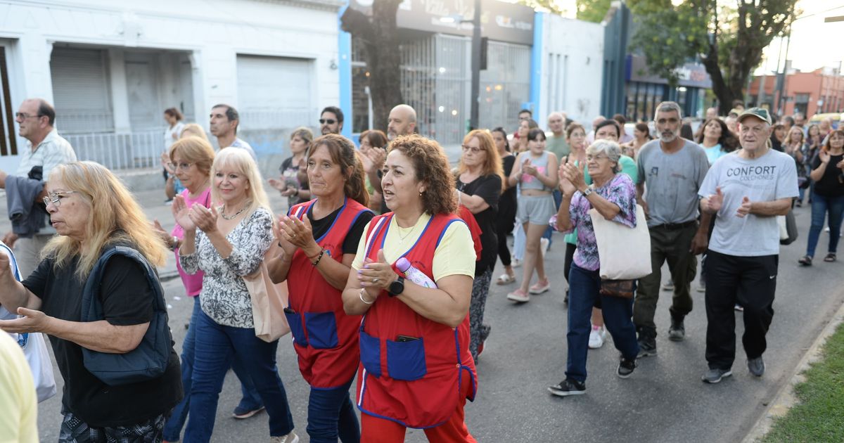 Vecinos de Los Hornos preparan un alarmazo y una caravana contra la  inseguridad