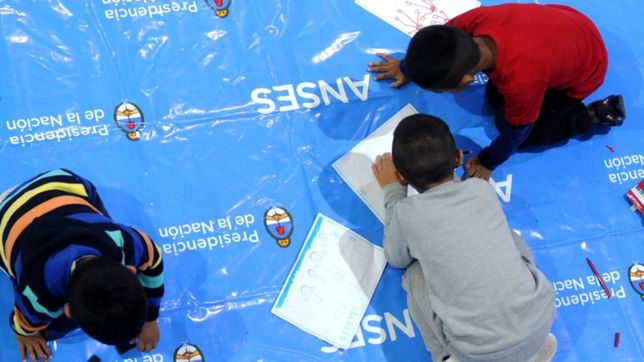 amplian el alcance de las auh: ¿a quienes incluira y cual sera el monto?