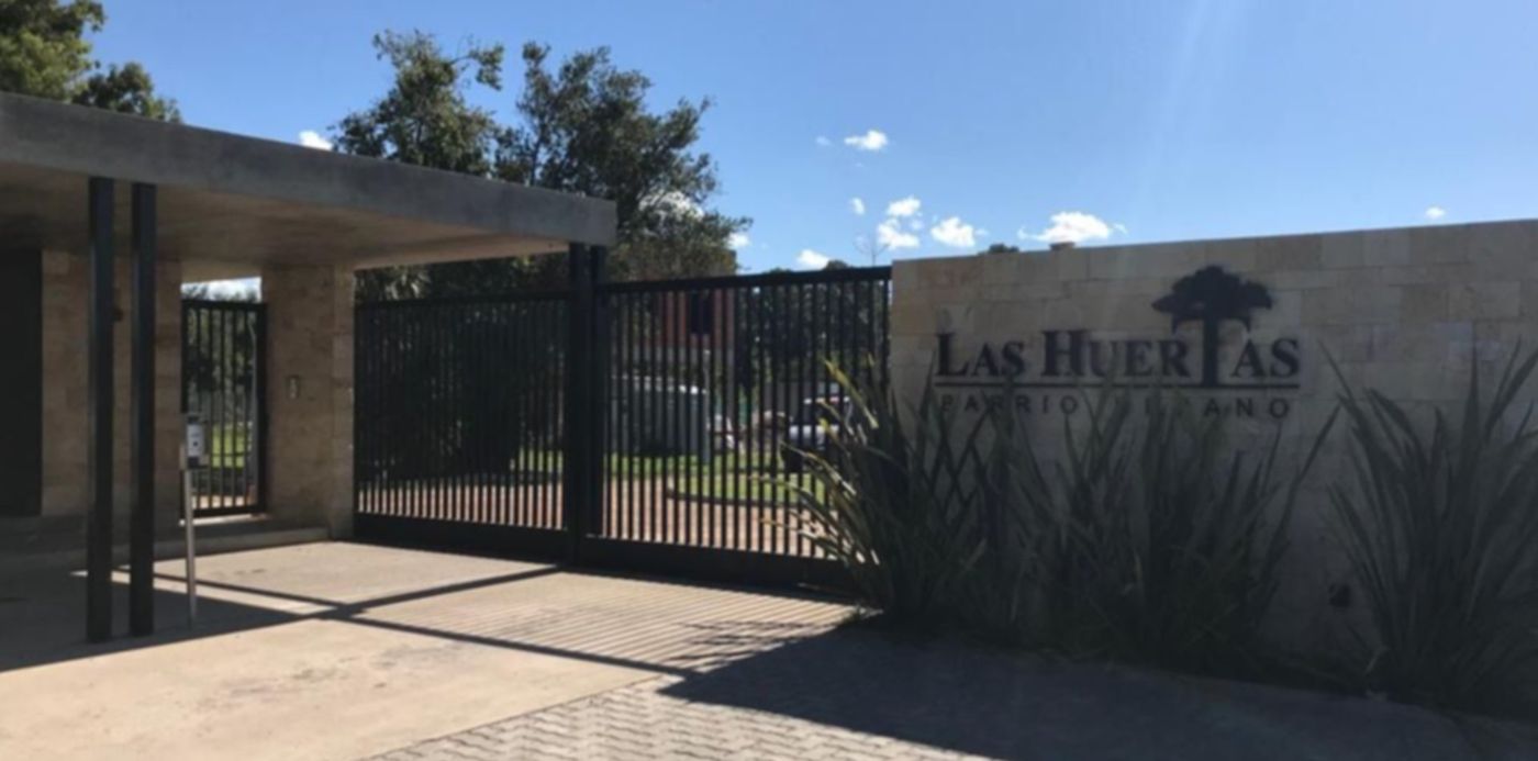 1549575830154.jpeg?rotate=0&scaleX=1&scaleY=1&oh=768&y=98&width=1011&height=506&x=8&ow=1024&&cw=1920&ch=950