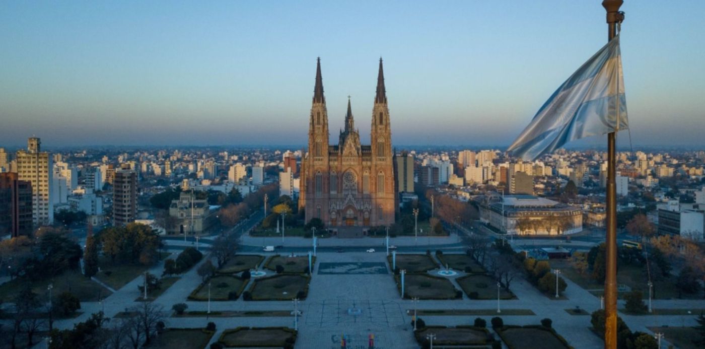 1549039413727.jpg?scaleX=1&ow=1500&oh=843&y=98&width=1489&height=745&rotate=0&scaleY=1&x=1&&cw=1920&ch=950