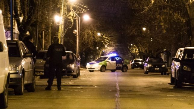 cinco delincuentes armados cometieron una nueva entradera en la plata