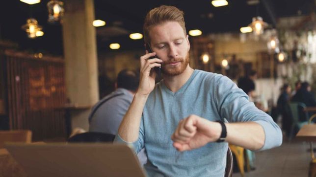 le ponen un tiempo limite a las llamadas en espera de las empresas de servicios